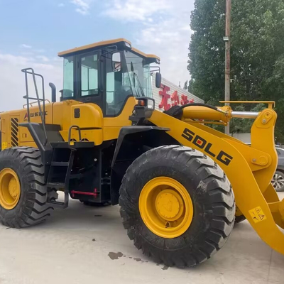 Voorlader SDLG LG956L Gebruikte wiellader met een machinegewicht van 16800 17000 kg