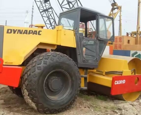 Gebruikte bouwwerkzaamheden Dynapac CA25D Single Drum Vibratory Roller