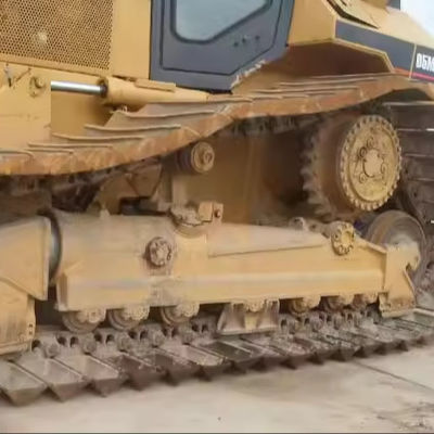 GEBRUISDE Cat D5M Crawler Dozer met OORIGINALE Hydraulische Pompmachine Gewicht 16900 KG
