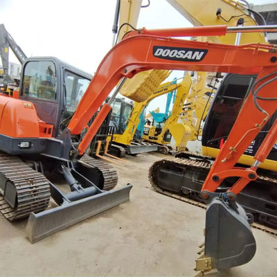 38.1KW Doosan DH60-7 Gebruikte graafmachine in goede staat met originele hydraulische pomp