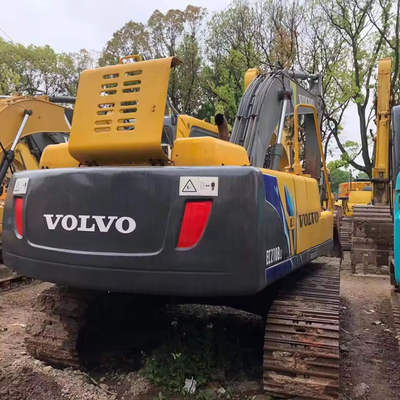 Volvo EC210BLC graafmachine in Zweden met 1200 werkuren en sportscholen van Volvo