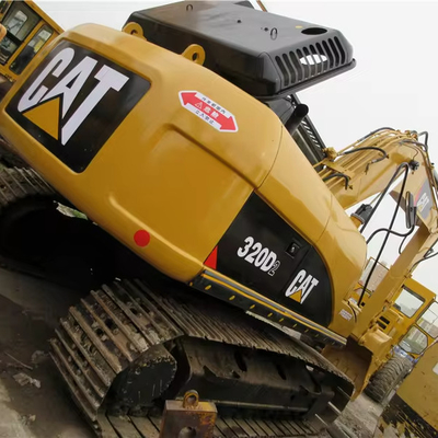 Goede staat 320D graafmachine met 1cbm emmercapaciteit en lage werktijden uit Japan