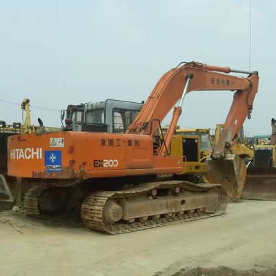 Gebruikte Hitachi EX200-5 graafmachine in goede staat 4000 werkuren ISUZU motor