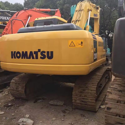 107 kW 20 ton KOMATSU PC200 Gebruikte middelgrote graafmachine met originele hydraulische klep