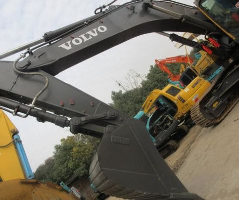 VOLVOEC360BLC graafmachine 2020 in goede staat met originele hydraulische pomp