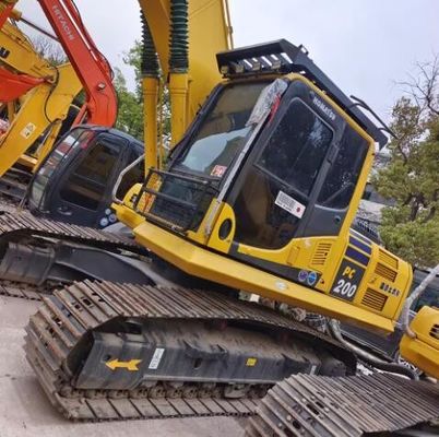 GEBRUIKT ORIGINAAL Komatsu PC200-8 graafmachine met 1,2 CBM emmercapaciteit in goede staat