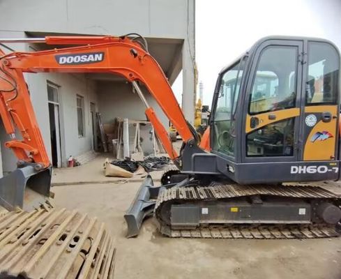 6 ton Doosan DH60-7 gebruikte graafmachine Mini graafmachine met YANG MA 4TNV94L motor