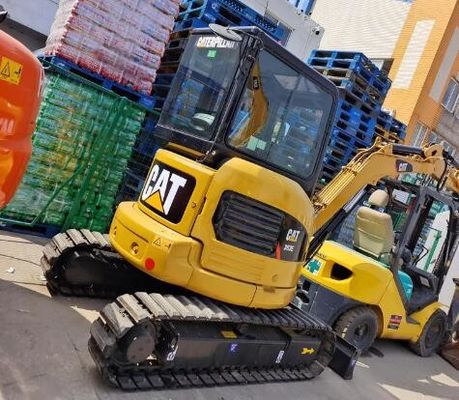 Gebruikte CAT 303E mini graafmachines 3,5 ton CAT 303,5 303 303C 303Cr graafmachine met bevestigingen