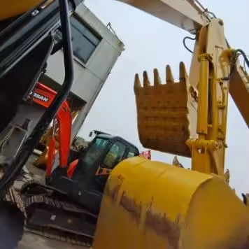 Gebruikte Cat 330 graafmachine 31000 KG Machine Gewicht 2020 Jaar Perfect voor de bouw