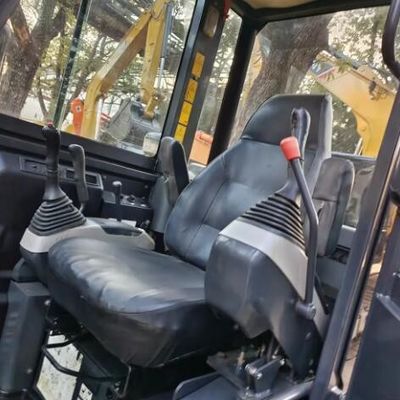 Originele hydraulische cilinder Komatsu PC56 Crawler Backhoe Excavator en gegarandeerd