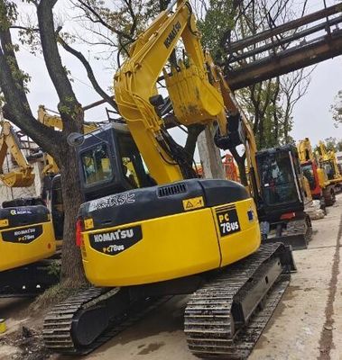 Komatsu PC78US graafmachine in goede staat 0.34CBM emmercapaciteit originele hydraulische pomp