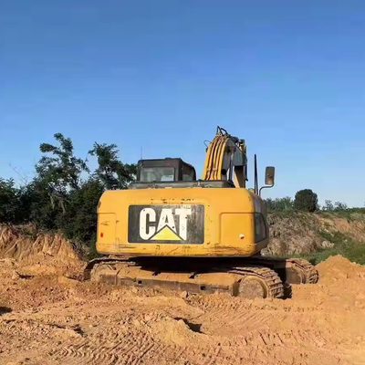 Gebruikte hydraulische bouwmachines CAT 323 Graafmachines met een emmercapaciteit van 1 m3