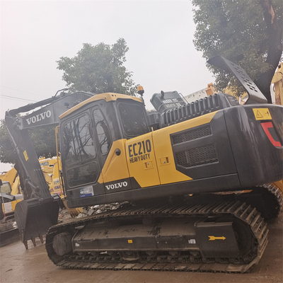 Gebruikte Volvo EC210D graafmachine met een bedrijfsgewicht van 21 ton in uitstekende staat